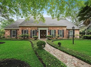 10807 Timberglen Dr, Houston, TX 77024