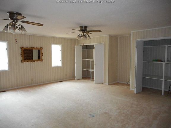4th image of 80 Chestnut Hill Dr
