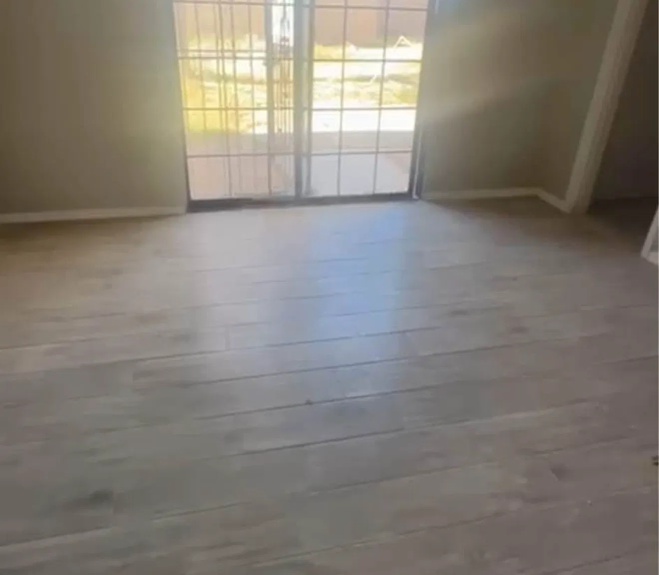 5 bed, 1800 sqft, $1,500 — Photo 4
