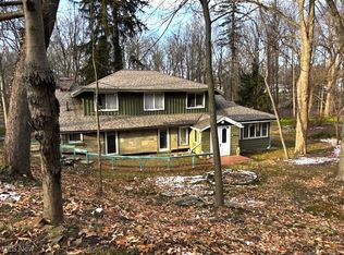 4577 Emerson Rd, South Euclid, OH 44121