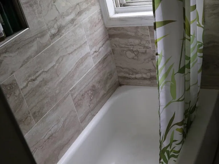 30 Gardner Ave #2 — Photo 4