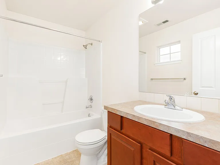 1761 11th Ln NE #1223 — Photo 13