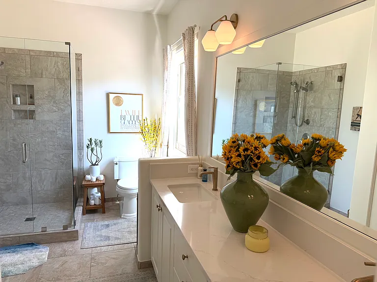 1729 W Silver Springs Rd — Photo 10