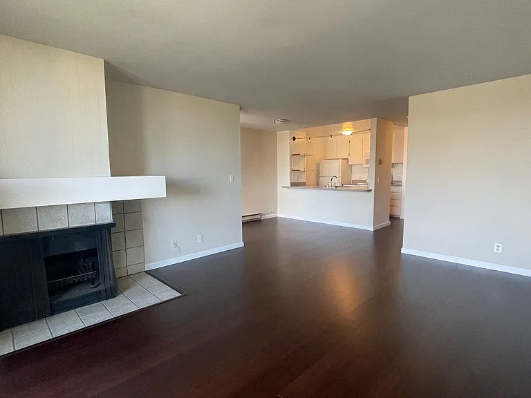 2101 Shoreline Dr #254 — Photo 8