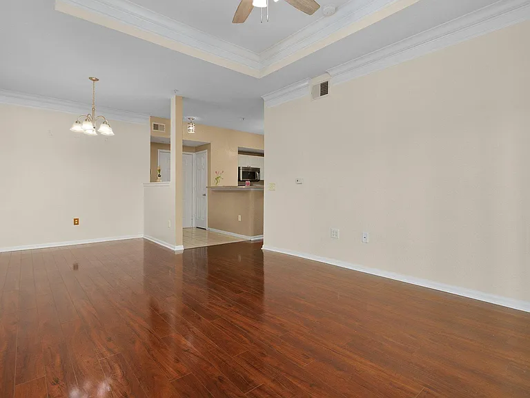 211 Longview Ave #9307 — Photo 11
