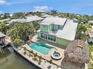 2372 Baybreeze St, Saint James City, FL 33956