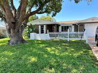 7725 Embassy Blvd, Port Richey, FL 34668