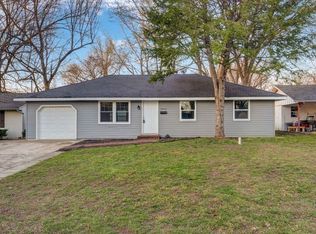 2843 E Monroe Ter, Springfield, MO 65802
