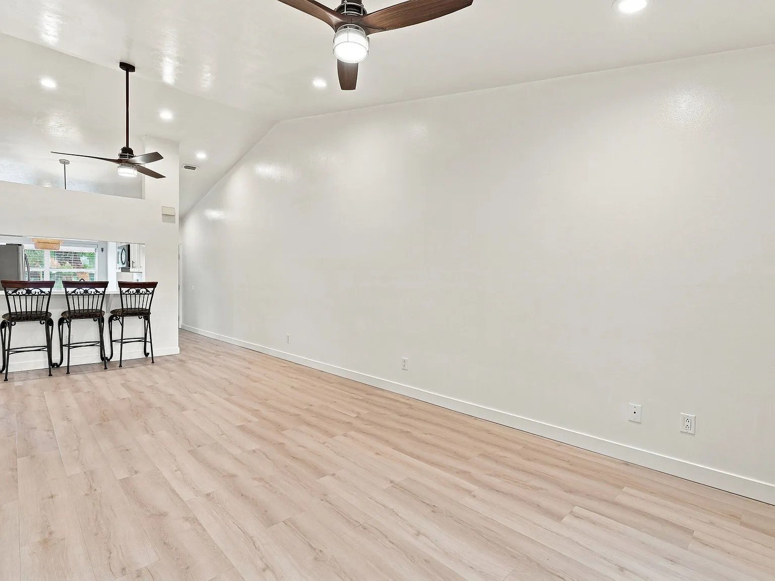 A-181 Grand Oaks Way #202 - 1 — Photo 2