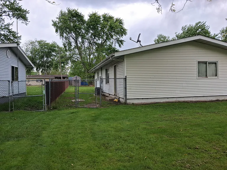342 Lahonda Dr — Photo 12