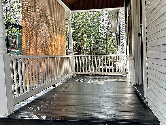 5th image of 1111 Cortlandt St #1