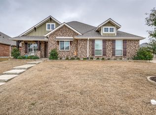 4001 Bridle Path Ln, Sanger, TX 76266