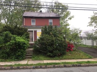 211 Montclair Ave, Vauxhall, NJ 07088