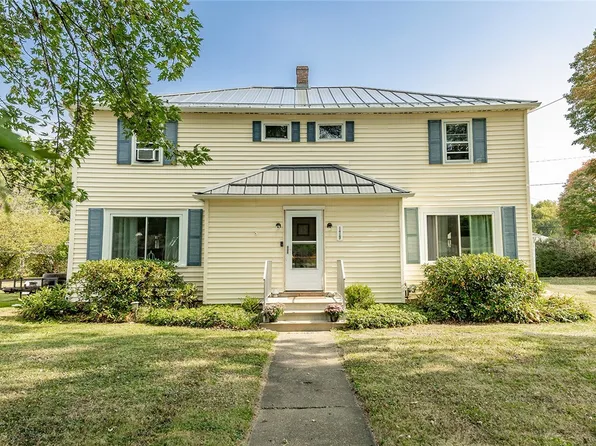 179 S Franklin St, Cochranton, PA 16314