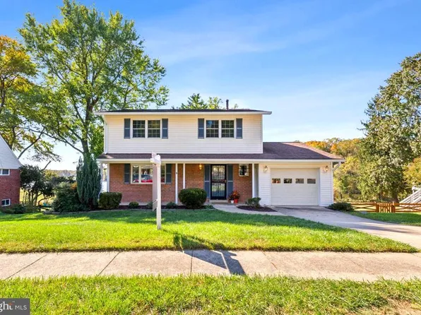 5230 Pommeroy Dr, Fairfax, VA 22032