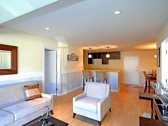 2nd image of 7254 Vassar Ave APT 206