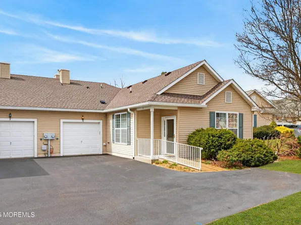 4 Winkle Court, Manchester, NJ 08759