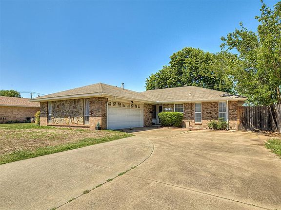 2nd image of 4709 Newport Dr