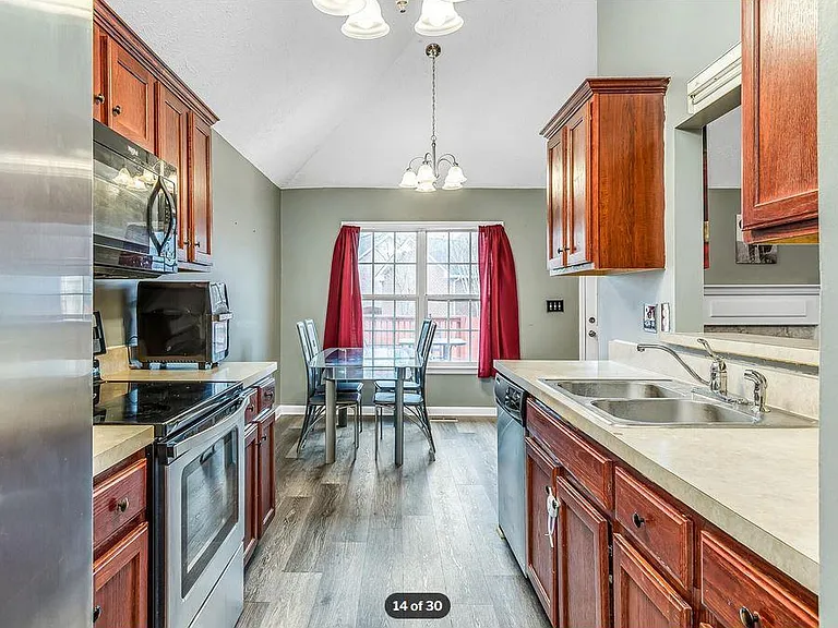 1005 Waverunner Dr — Photo 3