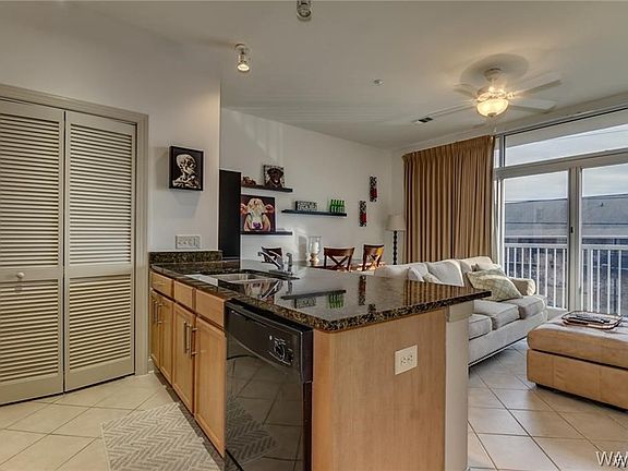 5th image of 1510 9th St Unit 218