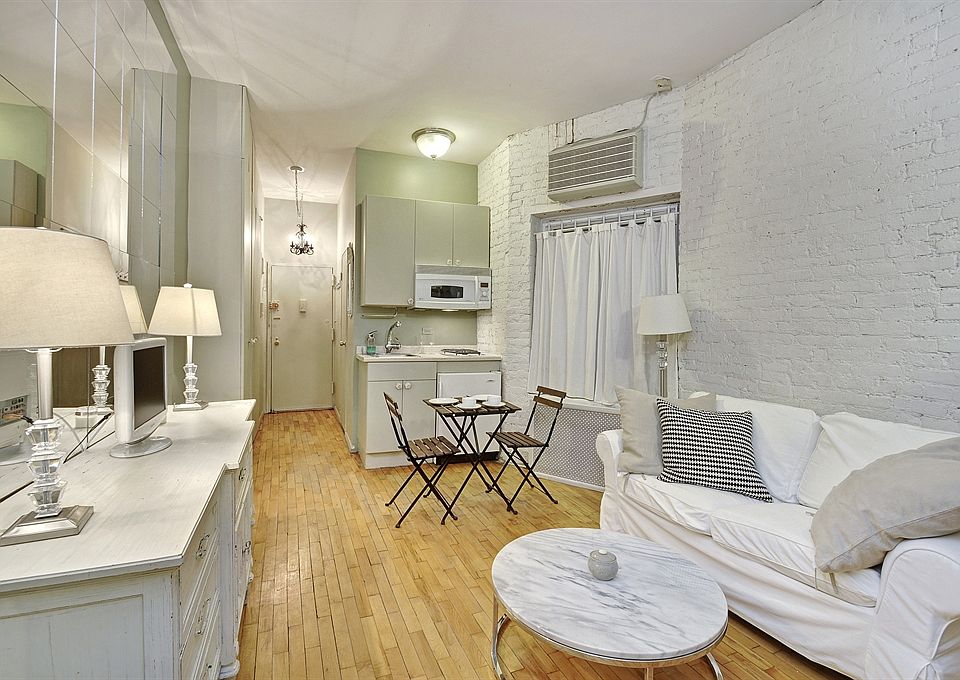 1st image of 77 Perry St APT 1C