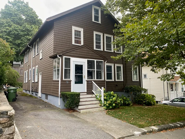 26 Bradford Rd — Photo 32