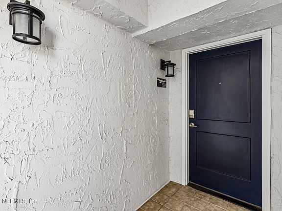 2nd image of 275 1ST Street S #304