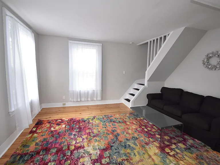 69 Pearl St #3 — Photo 6