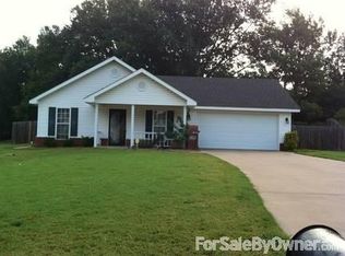 704 Crescent Cv, Jonesboro, AR 72401
