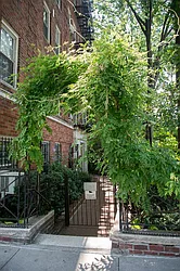 Rented by SBROWNRE LLC