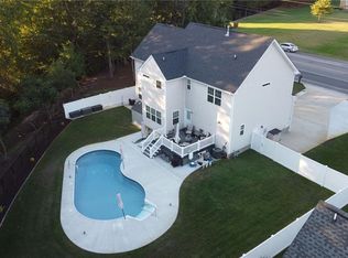 1163 Butts Station Rd, Chesapeake, VA 23320