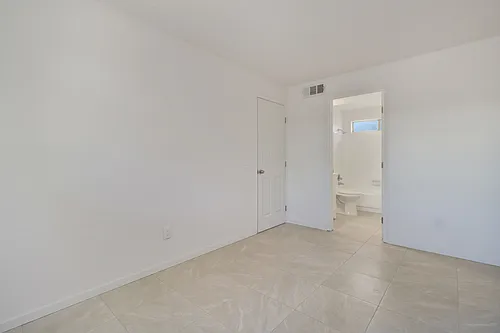5813 E 23rd St #5813 Photo 1
