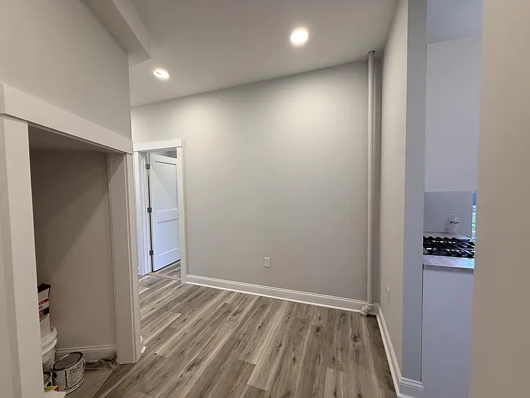 74 Kirkland St #25 — Photo 10