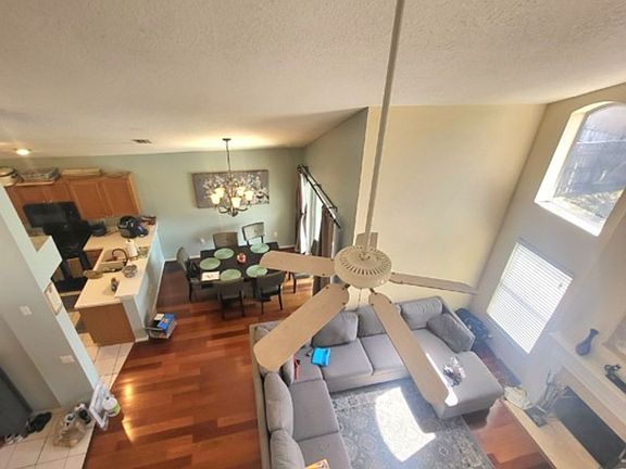 5th image of 25817 Bloomsbury Ct