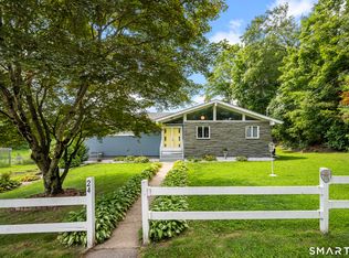 24 Carpenter Street, Norwich, CT 06360
