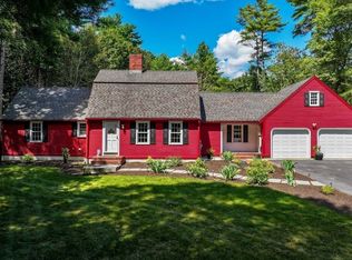13 Gerrish Rd, Rochester, MA 02770