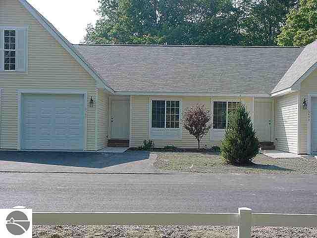 1st image of 6507 Macdonald Rd #2