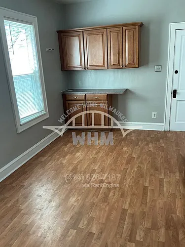 2445 S Austin St #LOWER Photo 1