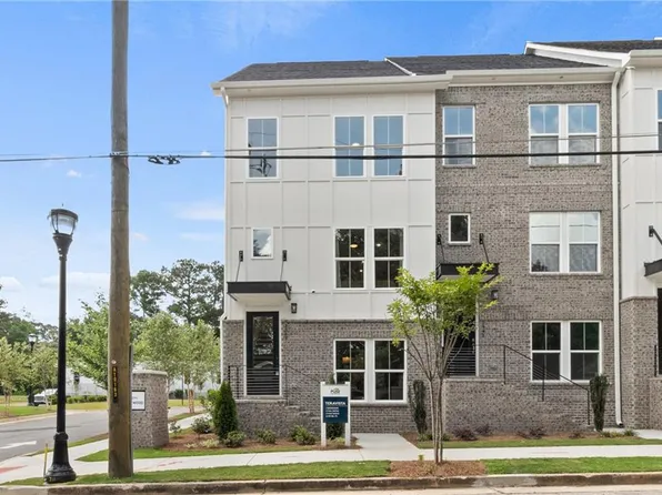 2561 Astaire Ct, Atlanta, GA 30318