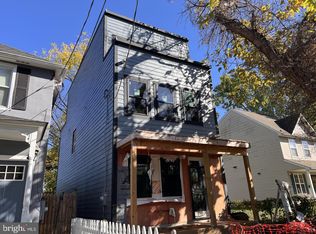 1121 48th Pl NE, Washington, DC