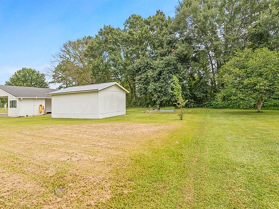 4th image of 716 Louisiana Hwy #35