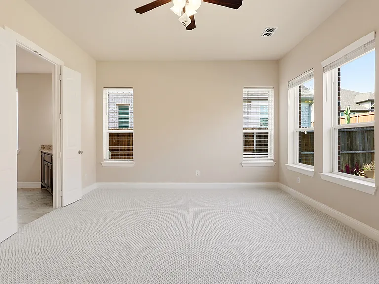 344 Birchwood Way — Photo 5