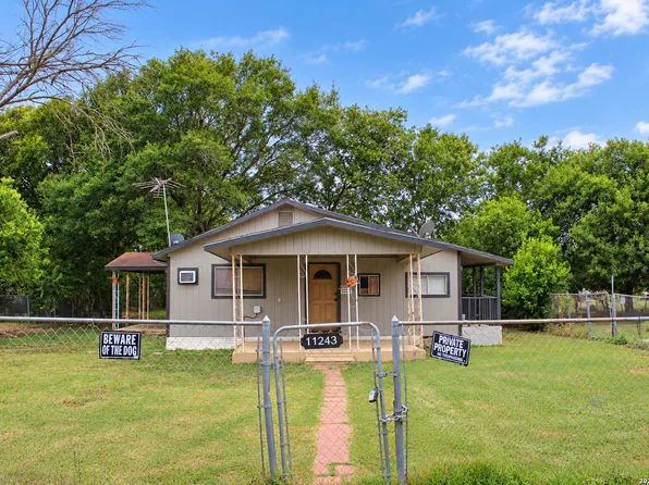 11243 Martinez Pass, Schertz, TX 78108
