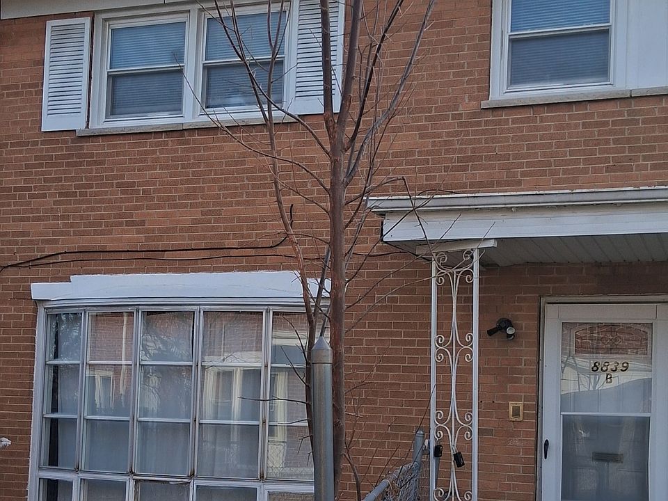 1st image of 8839 Robin Dr APT B