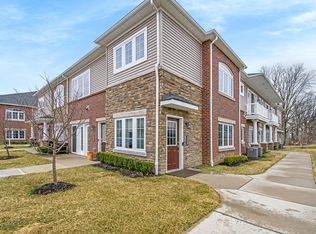 5668 Arbor Chase Dr UNIT 21, Ann Arbor, MI 48103