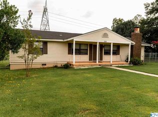 223 Clearview St SW, Decatur, AL 35601