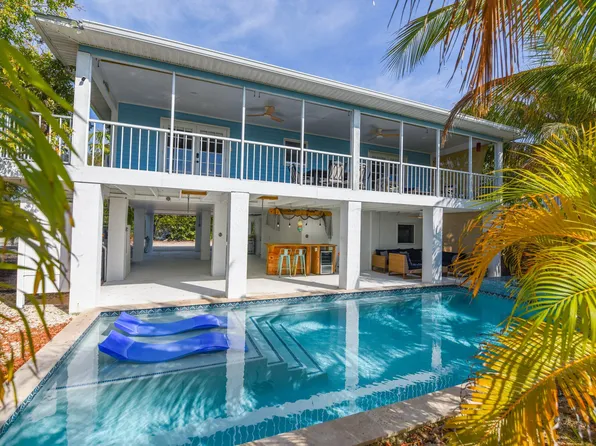 216 Newfound Blvd, Big Pine Key, FL 33043