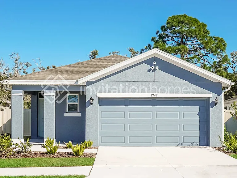 7948 Majestic Palms Ct — Photo 1