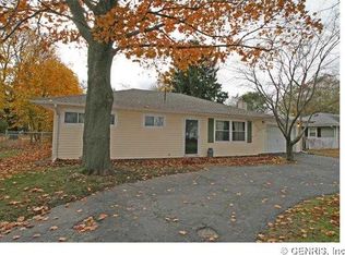 293 Wellington Rd, Webster, NY 14580
