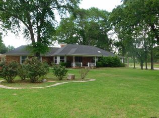 120 County Road 1424, Jacksonville, TX